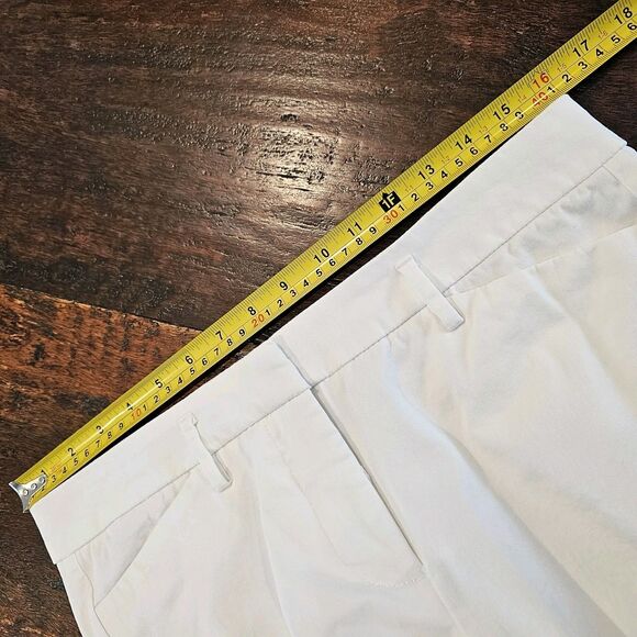 Women's Size 6 white slim ankle pants slacks cigarette pants Mid Rise - Picture 6 of 10